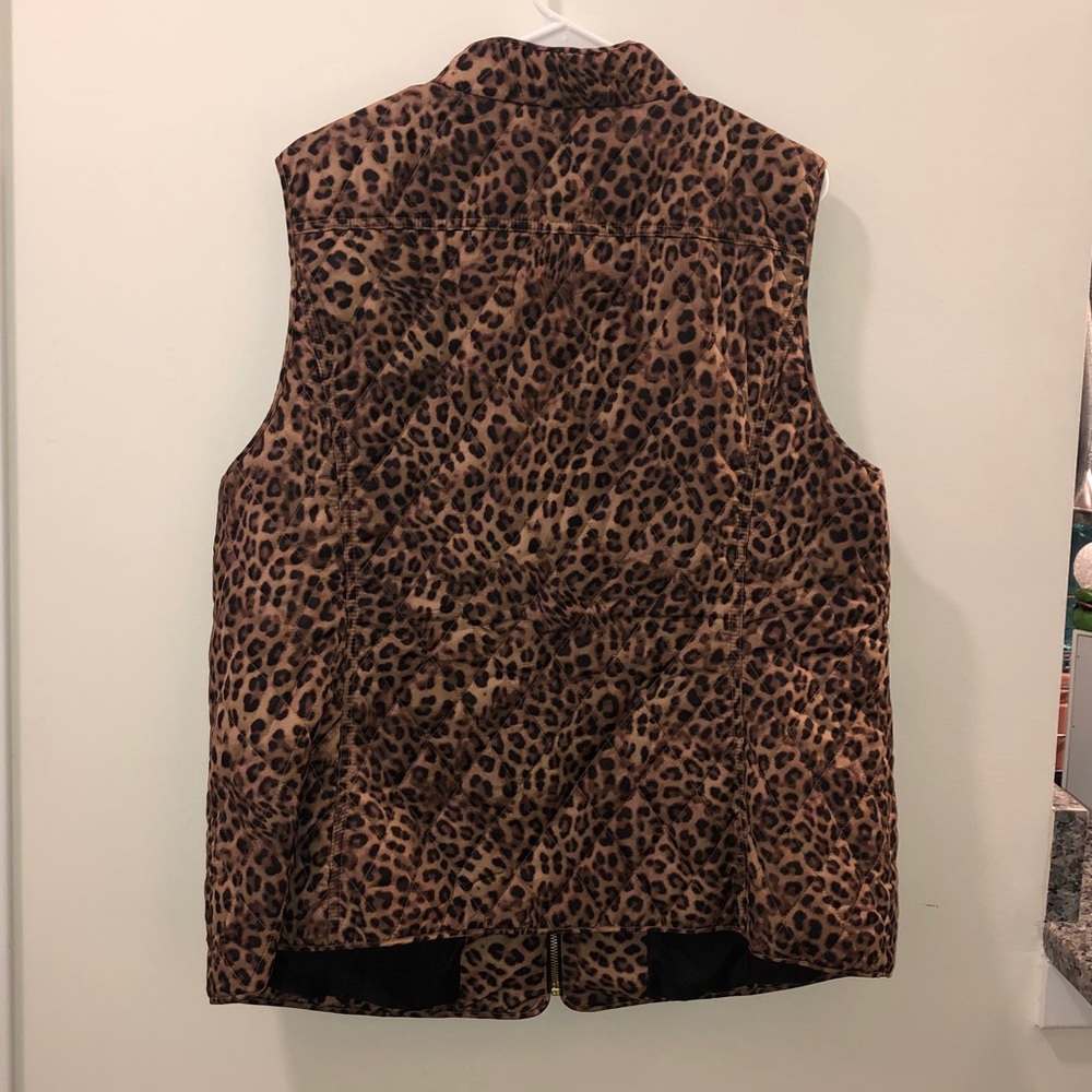 Charter Club Animal Print Quilted Vest - Picture 5 of 6